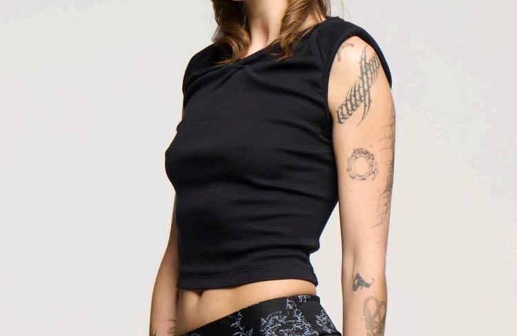 KL - twisted baby tee